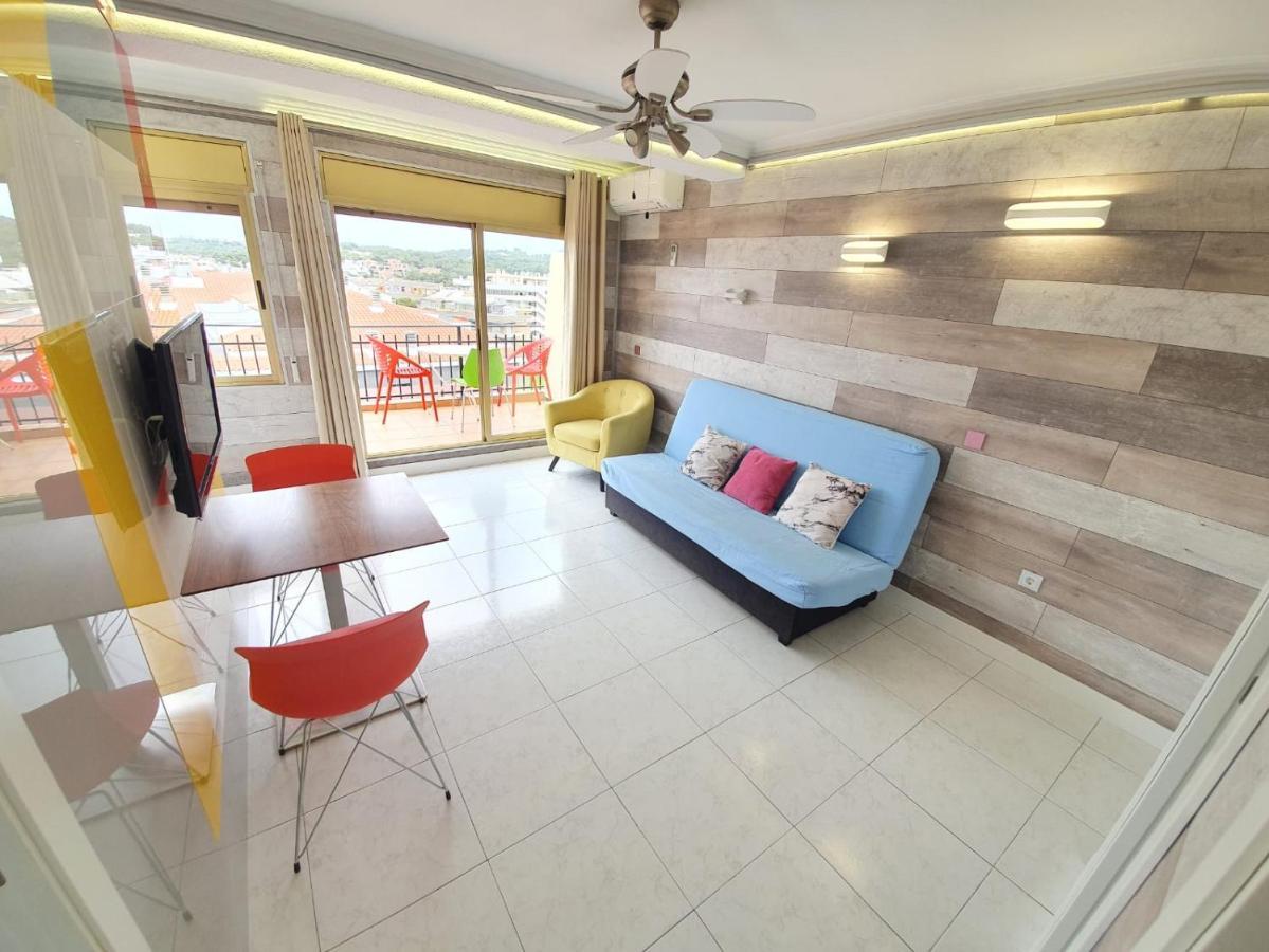 Apartamento En Salou Con Las Vistas Al Port Aventura Exterior photo