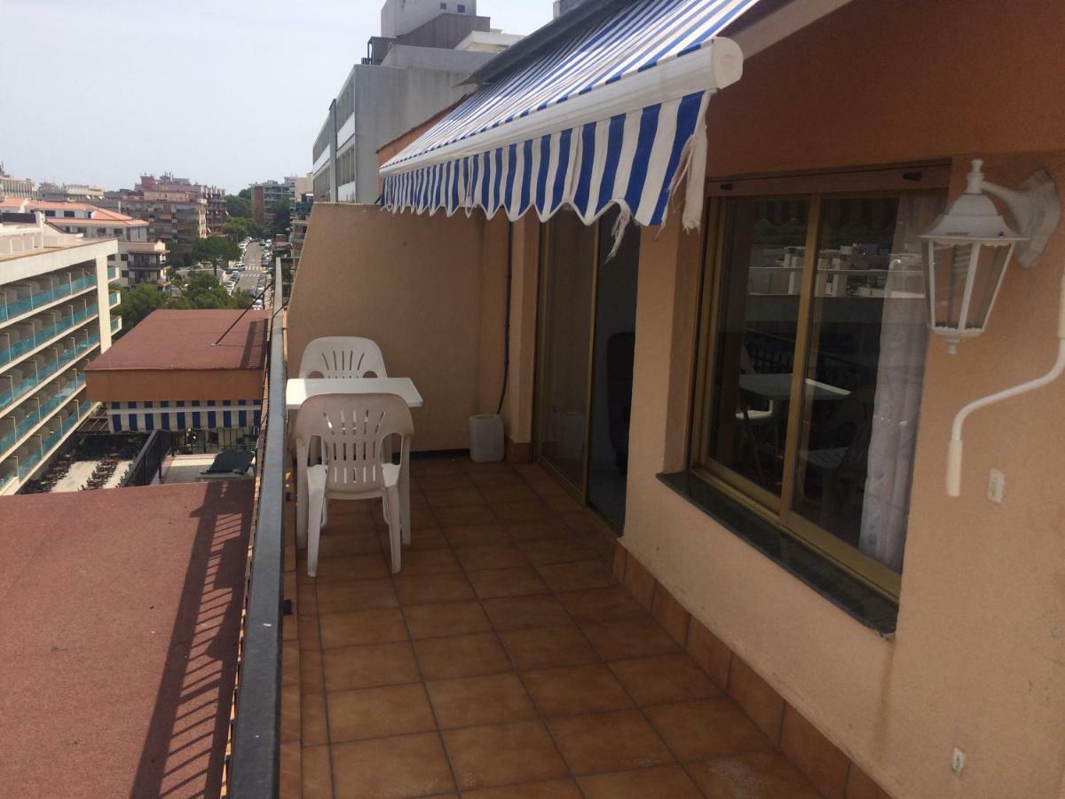 Apartamento En Salou Con Las Vistas Al Port Aventura Exterior photo